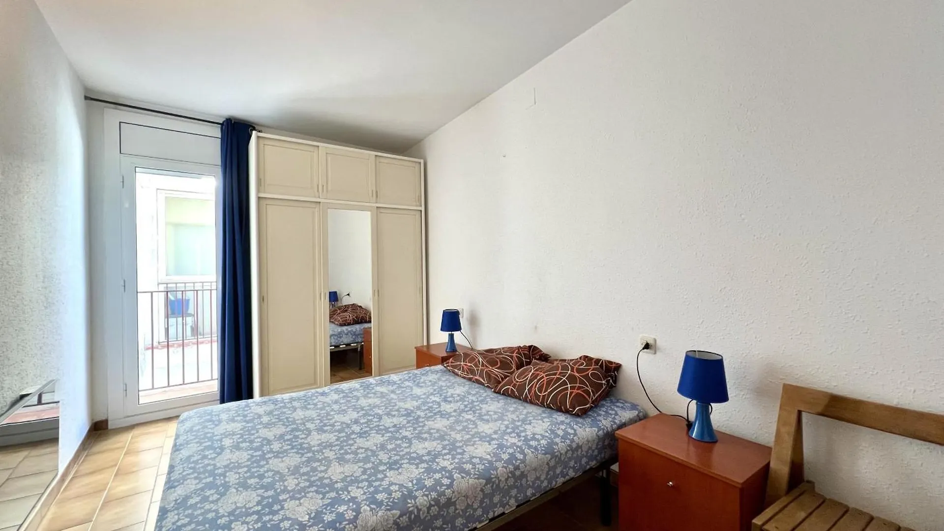 Ciudadela Apartment Roses